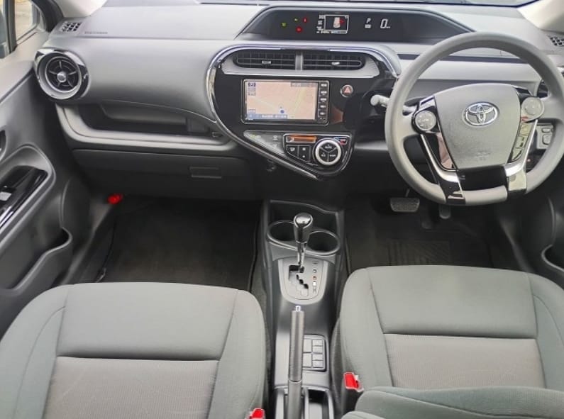 2019 Toyota Aqua S Style Black, interior, dashboard and front seats