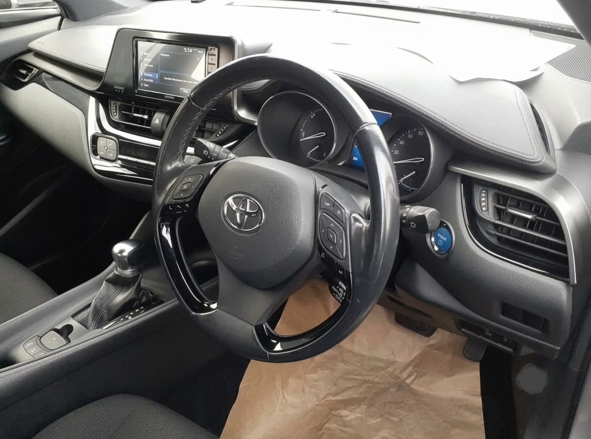 2019 Toyota C-HR S LED Package, interior, dashboard and front seats